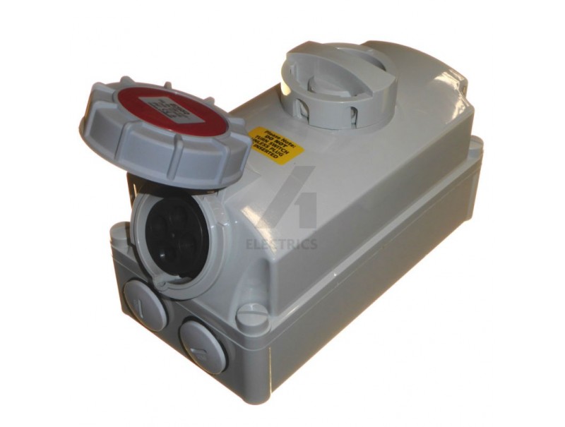 16 amp 4 pin 380 - 415V volt red surface mount socket with interlock